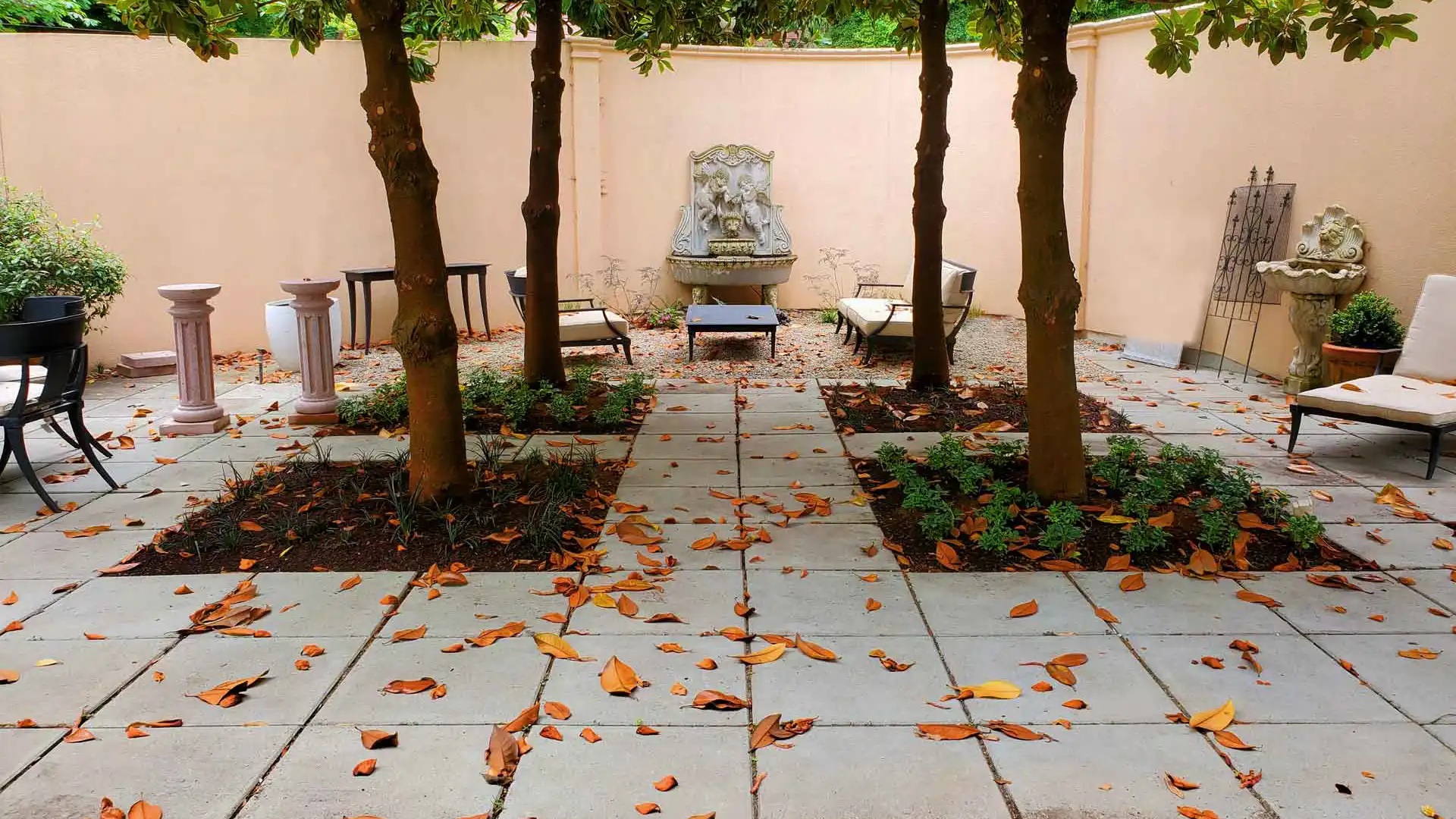 unique yard unique yard